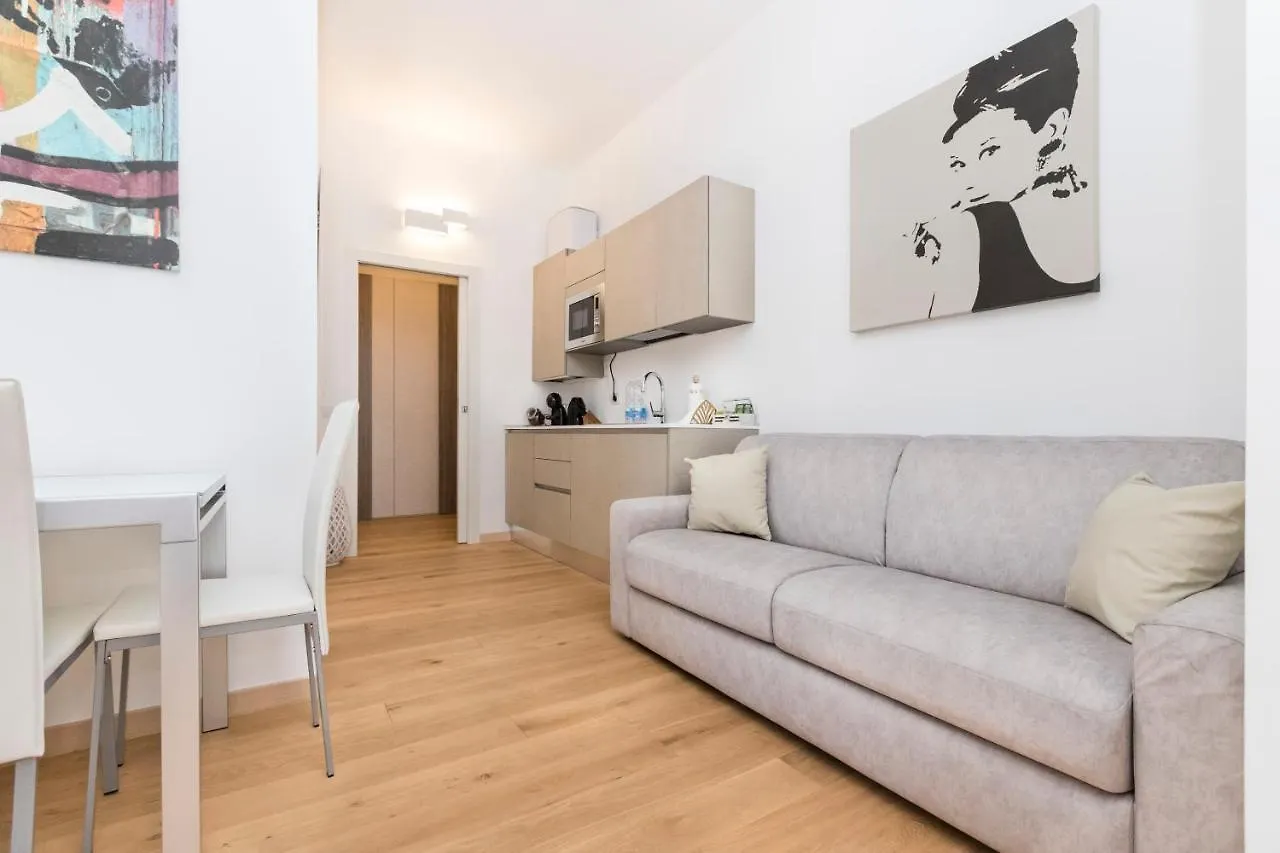 Magnoliaapartments - 2A Valle Duomo Milan